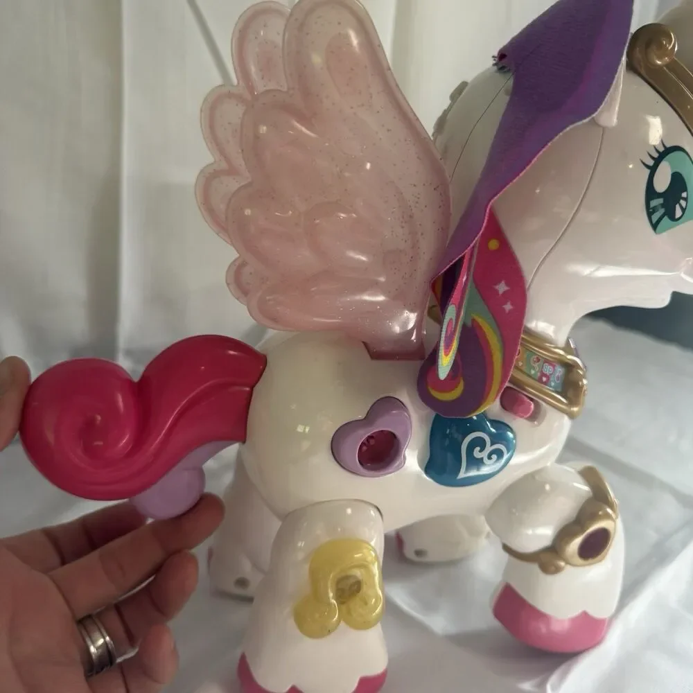 VTech Starshine the Bright Lights Unicorn. Tested and Works. Missing Some Charms